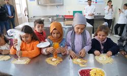 İlkokul öğrencileri aşçılık deneyimi yaşadı