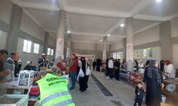 Yetimler Vakfı Gercüş'te muhtaçlar yararına kermes açtı