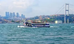 İstanbul Boğazı'nda gemi trafiği çift yönlü durduruldu