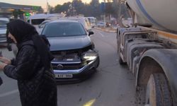 Şanlıurfa’da otomobil ile beton mikseri çarpıştı