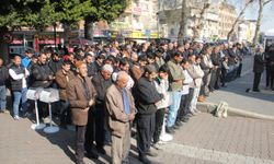 Adana'da Muhammed Dayf ve Kassam Şehitleri için gıyabi cenaze namazı kılındı