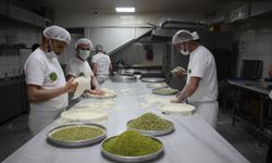 Baklava ustaları: Ramazanın bereketi işlerimize de yansıdı