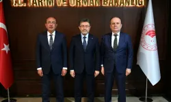 Bakan Yumaklı'dan Konya Meram'ın tarım politikalarına tam not