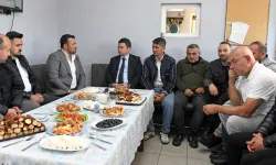 Başkan Aydın taksici esnafı ile kahvaltı yaptı