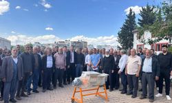 Kahta’da 99 çiftçiye üzüm sıkma makinesi dağıtıldı