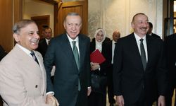 Cumhurbaşkanı Erdoğan, Türkiye-Azerbaycan-Pakistan Üçlü Zirvesi'ne katıldı