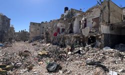 El-Bureyc Kampı ve Gazze şehrindeki iki okulun bombalanmasında şehit sayısı 49'a yükseldi