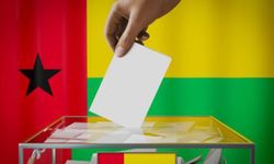 Gine'de seçim kararı