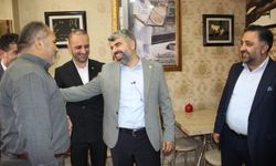 HÜDA PAR Mersin Milletvekili Faruk Dinç, Ağrı'da esnaf ziyaretlerinde bulundu