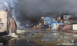 İran'da liman patlamasındaki ölü sayısı 70'ten 57'ye güncellendi