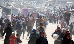 İşgal ordusu Gazze'nin kuzeyindeki sivilleri zorla göç ettiriyor