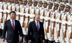 Kızıl Meydan'da 80. Yıl kutlamaları