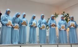 Malatya'da 8 hafizeye taç giydirildi