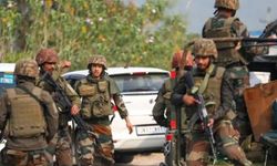 Pakistan'da bombalı araç saldırısı: 4 kişi hayatını kaybetti