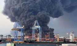 Port Sudan’da donanma üssü hedef alındı