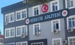 Şanlıurfa'da adliye önünde taşlı sopalı kavga: 5 yaralı