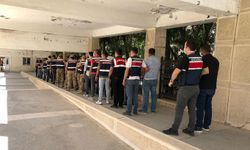 Ücretsiz kart vaadiyle 343 kişiyi dolandırdılar