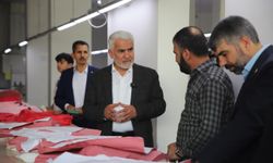 Yapıcıoğlu Tarsus’ta esnaf ve tekstil sektörü temsilcileriyle buluştu