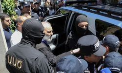 Ermenistan'da Başpiskopos darbe planı yapmakla suçlandı: 14 gözaltı