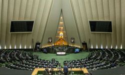 İran Meclisi, Uluslararası Atom Enerjisi Ajansı ile iş birliğini askıya aldı