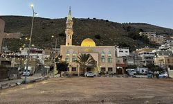 İşgalciler, Batı Şeria'da ezan sesini susturmaya çalışıyor