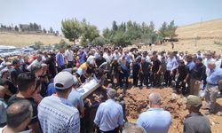 İzmir’deki feci kazada hayatını kaybeden 3 kardeş Mardin’de defnedildi 