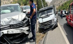Mardin'de iki araç çarpıştı: 3'ü çocuk 6 kişi yaralandı