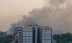 Siyonist işgalciler İran devlet televizyonunu vurdu