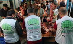 Umut Kervanı Kurban Bayramı'nda 47 bin 700 hisse keserek milyonlarca kişiye ulaştı
