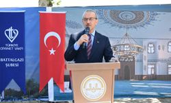 Vali Yavuz: Gazze'de çocuklar dünyanın gözü önünde katledilmektedir