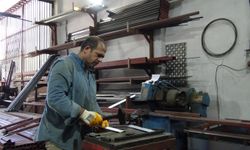 Yılların demir ustası: İş çok ama çırak yok 