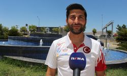 Yüzme Antrenörü Dölcek: Yüzme bilmeden suya girmek intihar girişimi gibidir