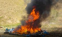 Afganistan'da 7 ton haşhaş imha edildi