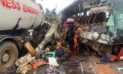 Gana’da otobüs ve tanker çarpıştı: 15 ölü