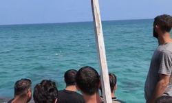 HÜDA PAR Gençlik Kolları, Gazze için denize bakliyat dolu şişeler bıraktı