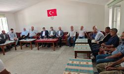 HÜDA PAR heyeti Elazığ'da vatandaşların sorunlarını dinledi