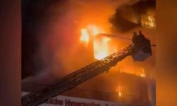 Irak'ta AVM'de yangın: 50 kişi hayatını kaybetti