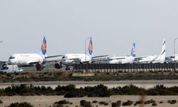 İran hava sahasını yeniden kapattı