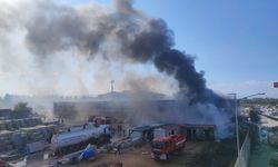 Malatya'da hırdavatçı alışveriş merkezinde büyük yangın çıktı