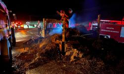 Malatya'da yonca yüklü pikap alev aldı