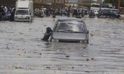 Pakistan'da sellerde ölenlerin sayısı 111'e yükseldi