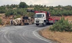 Siirt’te beton mikseri devrildi