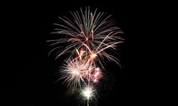 Siirt’te gece yarısı patlatılan havai fişeklere vatandaşlardan tepki