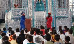 Yaz Kur'an kursu öğrencileri sergilenen oyunla eğlendi