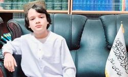 9 yaşındaki Afgan çocuk, 8 dil biliyor
