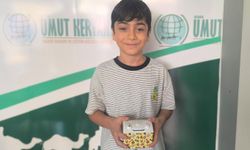 Adana’da 8 yaşındaki çocuktan Gazze’ye kumbaralı destek