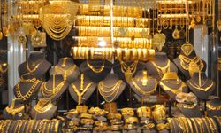 Altında rekor serisi sürüyor: Gram 4 bin 500 TL’yi aştı