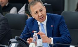 Bakan Yerlikaya: 438 suçlu yurtdışından Türkiye'ye iade edildi