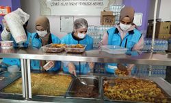 Batman'da "Komşum" projesi ile ihtiyaç sahiplerine yemek desteği