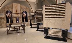 Binlerce yıllık ilmekler: Hasankeyf'te tiftik dokuma geleneği yaşatılıyor